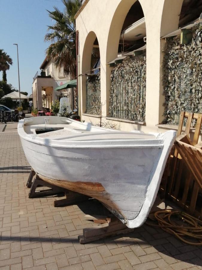 Roma Al Mare! Le Comete Del Borghetto Lido di Ostia Zewnętrze zdjęcie